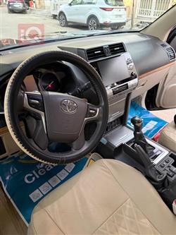 تۆیۆتا لاندكروزر پرادۆ